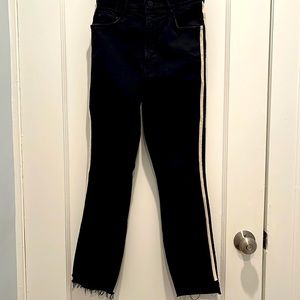Black MOTHER jeans. Size 26